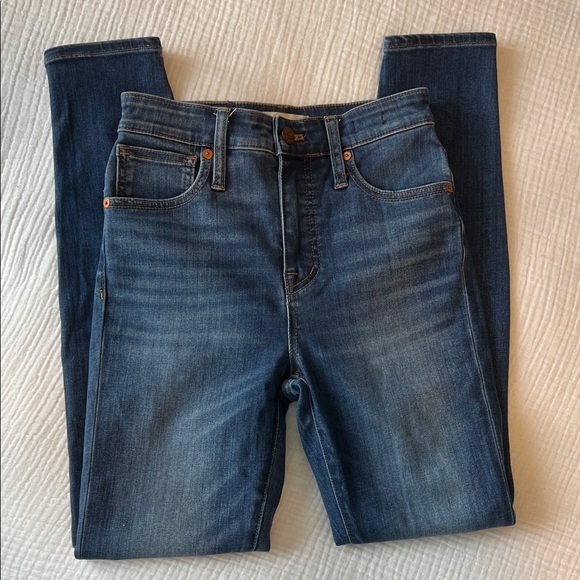 LIKE NEW • Madewell Curvy High Waist Skinny Jeans in “Danny” Wash • Women’s 25👖 - Picture 3 of 14